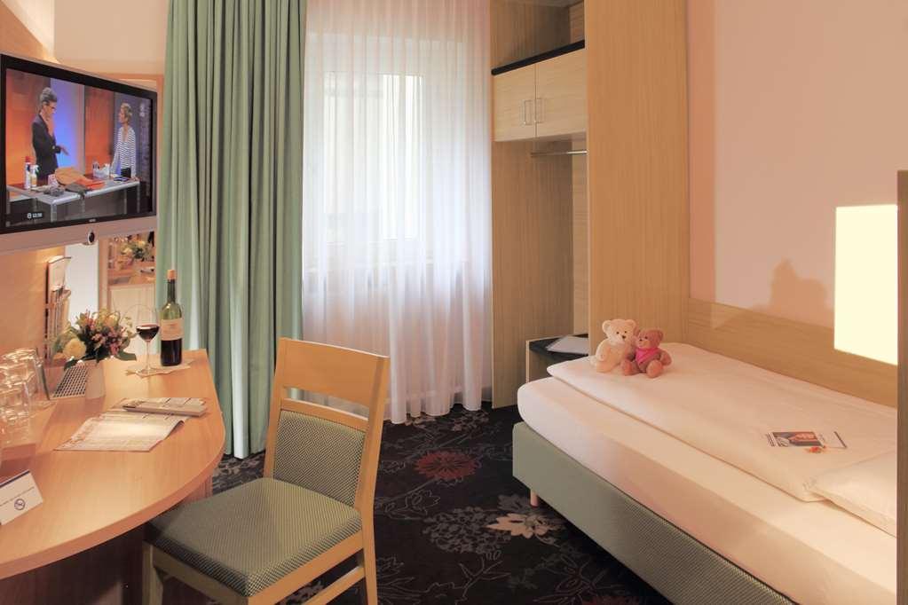 Best Western Blankenburg Hotel Coburg Szoba fotó